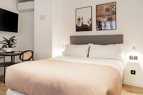 Limehome Malaga Calle Victoria