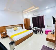 Hotel Sunrise Palace Udaipur