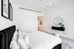 2BR 908 Bay Square B13