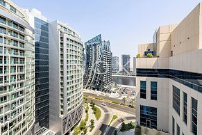 2BR 908 Bay Square B13