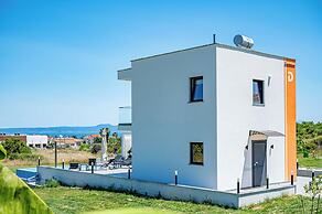 Continent Villas