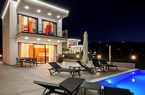 Continent Villas