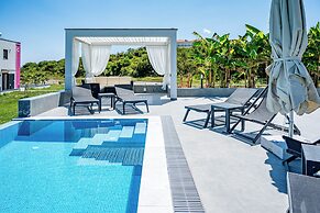 Continent Villas