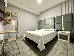 HOTEL PARIS CARRE