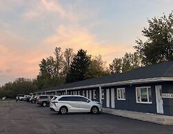 East Court Motel