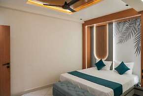 HOTEL RAJ PALACE