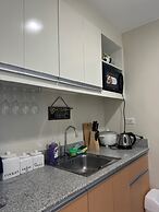 S & E condo with Panoramic view