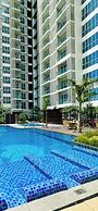 S & E condo with Panoramic view