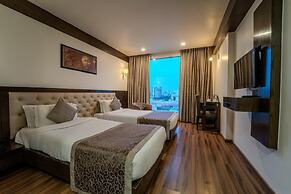 Hotel Aditya Park Regent