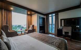 Hotel Aditya Park Regent