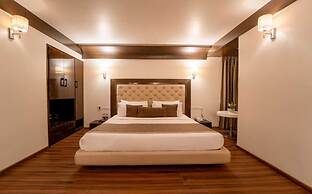 Hotel Aditya Park Regent