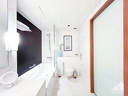 Luxury 1bedroom Balcony & View at the Dubai Mall