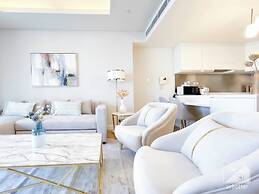 Luxury 1bedroom Balcony & View at the Dubai Mall
