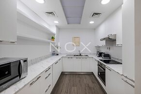 1BR STUDY 706 BAY SQUARE B7