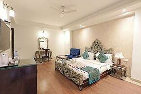 Hotel Maple Ridge