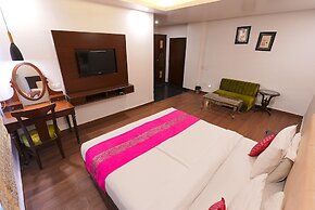 Hotel Maple Ridge