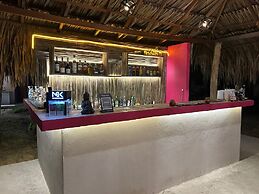Hotel Coral Sand