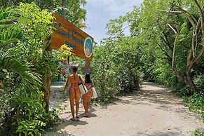 Hotel Coral Sand