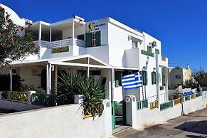 Fira Backpackers Place