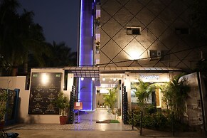 Hotel Vatika Palace Narmadapuram