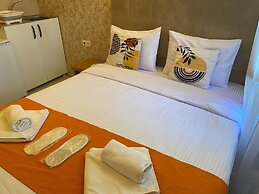 Aura Hotel