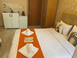 Aura Hotel