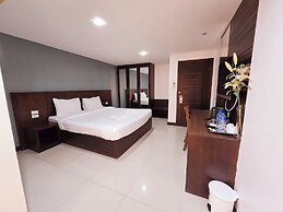 La Casa Patong