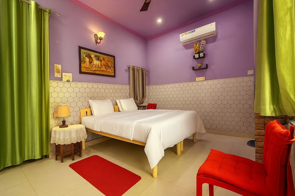 Anukampa paying guest house