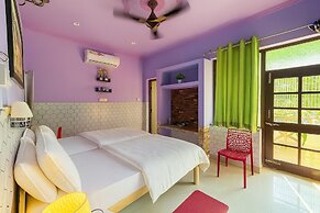 Anukampa paying guest house