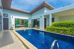 2Beds pool night market  Soi Namjai v122