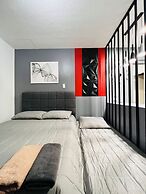 Hubomoto People's Suite