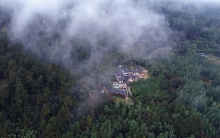 Glass Inn