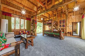 Glass Inn