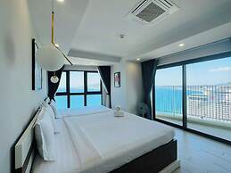 Gold Coast Apartment