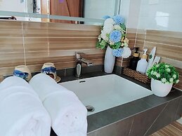 Sea-breeze homestay
