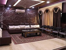 SR GUEST HOUSE