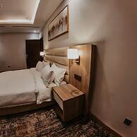 SAMT INN HOTEL