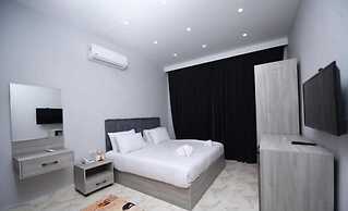 Habu Pyramids View Hotel