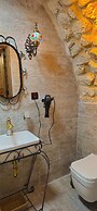 Cleopatra Antique Hotel