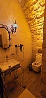 Cleopatra Antique Hotel