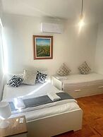 Peers Guest House