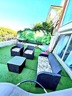 Peers Guest House