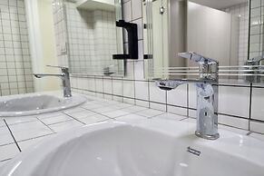 Reezq Hostel