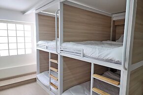 Reezq Hostel