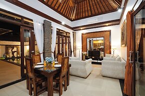 Iyana Villa By Zuzu