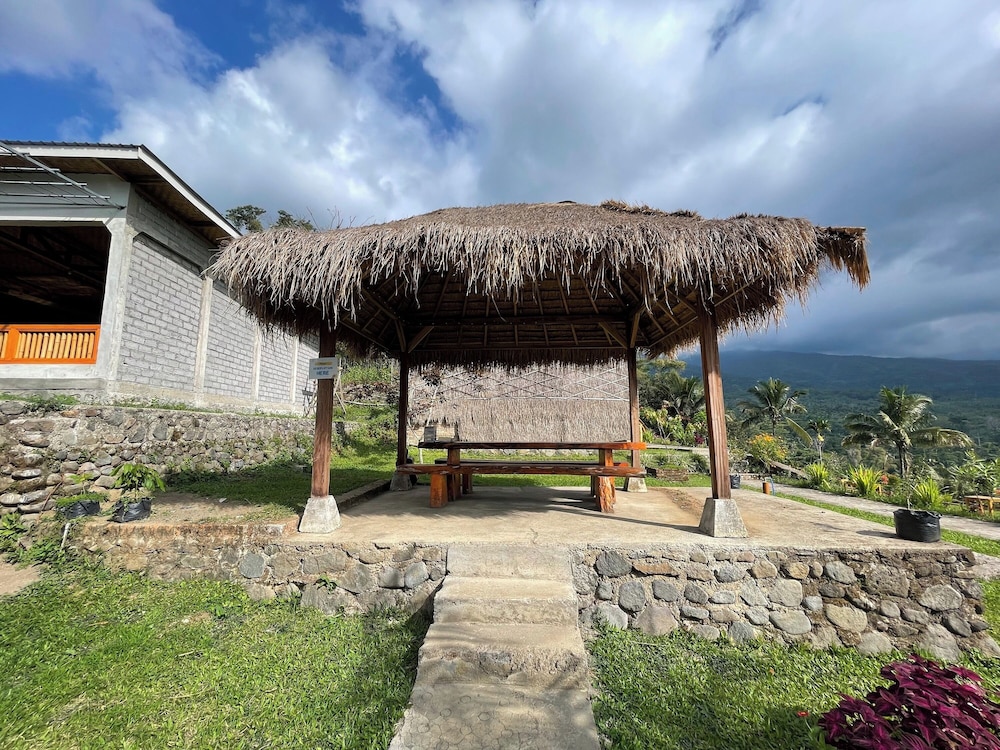 Villa Bambu Rinjani & Restaurant