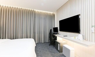 Daegu Hotel Series Lions Park