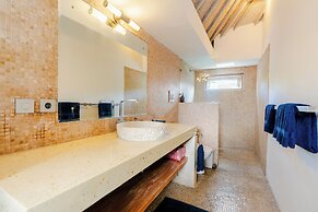 Villa Bella Vista by Pertama Stay