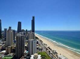 Expansive Ocean Views from Peninsula