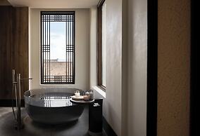 LA MAISON . View Resort